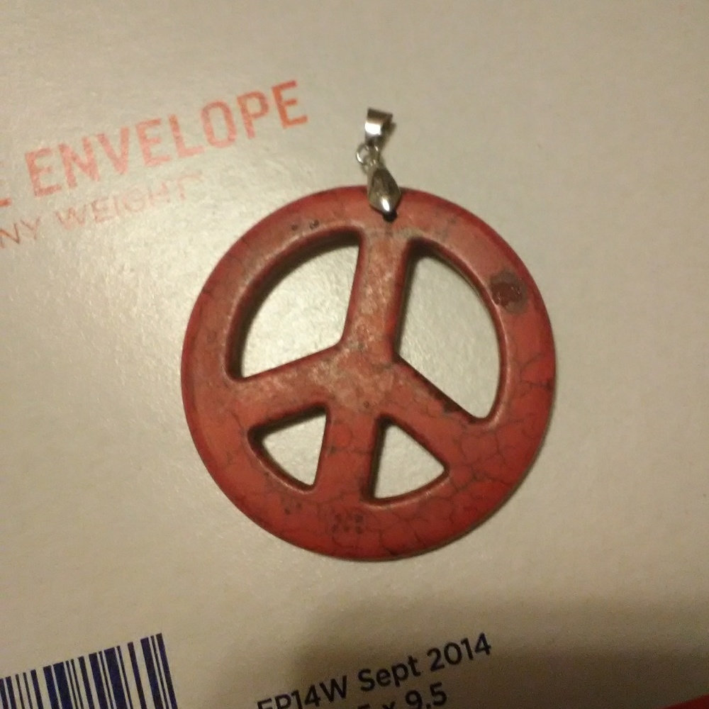 Peace Sign Emblem Pendant - Picture 5 of 5
